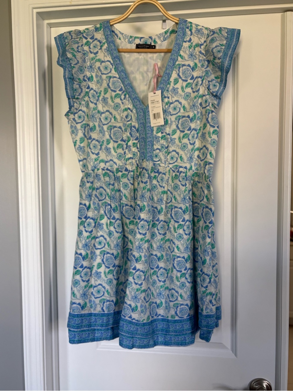 Vineyard Vines Blue and Green Floral V-Neck Dress